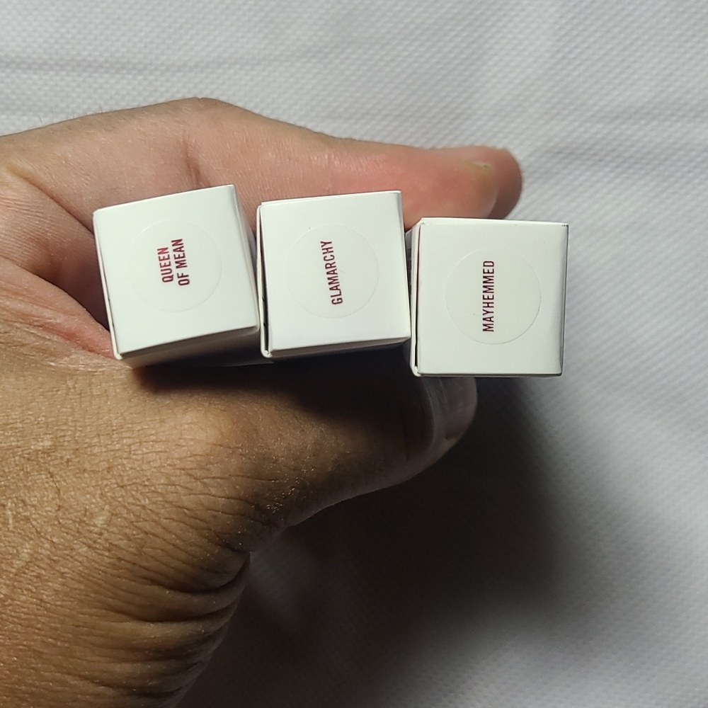 Disney MAC Cruella Collection #1 - Picture 4 of 5